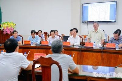 Bí thư Tỉnh ủy Ngô Chí Cường tiếp công dân liên quan Dự án Cụm dân cư trung tâm xã Tân Phú