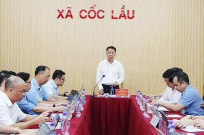 Công tác sắp xếp thôn của xã Bảo Nhai, Cốc Lầu phải gắn chặt với mục tiêu phát triển kinh tế - xã hội, xây dựng nông thôn mới và nâng cao đời sống Nhân dân