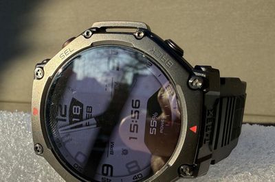 Amazfit T-Rex 3 Pro nâng cấp lớn: Hỗ trợ 40.000 bản đồ golf và HybridCharge