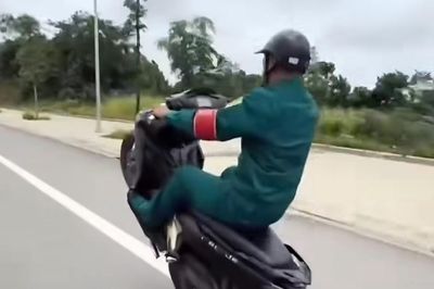 Lào Cai: Thanh niên mặc trang phục dân quân tự vệ bốc đầu xe máy bị tịch thu phương tiện