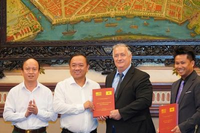 TP. Hồ Chí Minh: Tư liệu từ Hoa Kỳ hỗ trợ tìm mộ tập thể liệt sĩ ở Công viên Lê Thị Riêng