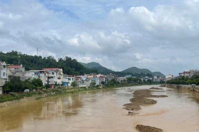 Thời tiết các khu vực trong tỉnh ngày 19/6 có mưa rào và dông rải rác, cục bộ có nơi mưa to