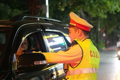 Hà Nội: Phạt hơn 7,7 tỷ đồng vi phạm nồng độ cồn chỉ trong một tuần
