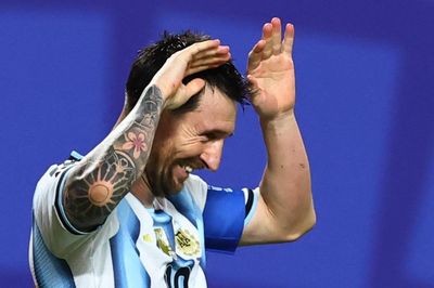 Báo Brazil: Messi chưa lập kỷ lục World Cup, vẫn kém 1 cầu thủ nữ