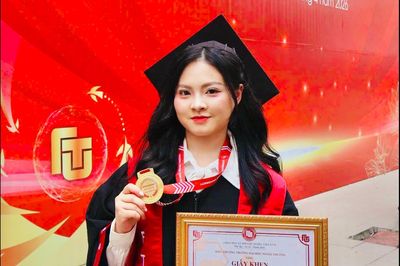 Từ cú trượt CLB năm nhất, nữ sinh Ngoại thương thành sinh viên tiêu biểu toàn khóa