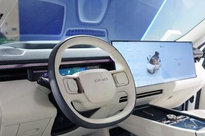 Trung Quốc siết tiêu chuẩn an toàn xe điện từ tháng 7-2026