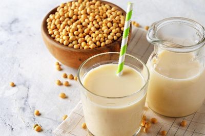 Thời điểm vàng uống sữa đậu nành và cách uống chuẩn khoa học