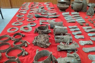 Phát hiện hơn 125 hiện vật của cư dân cách đây hàng nghìn năm ở Nghệ An