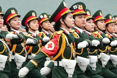 Chi tiết bảng lương sĩ quan và phụ cấp chức vụ lãnh đạo quân đội theo mức lương cơ sở 2,53 triệu đồng