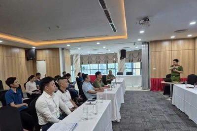 50 cán bộ, nhân viên Nhà khách CATP Hà Nội được tập huấn về công tác phòng cháy chữa cháy