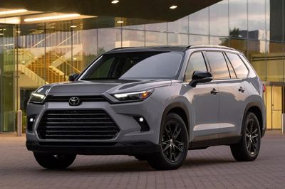 Sếp Toyota muốn bỏ bớt phiên bản xe