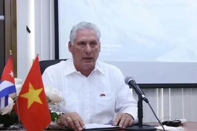 Cuba nghiên cứu các đề xuất cải cách kinh tế-xã hội
