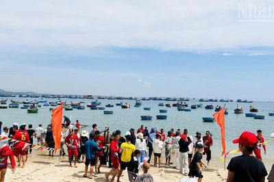 Tết Đoan Ngọ nơi làng chài Châu Thuận