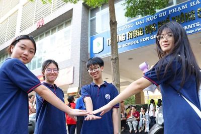 Công bố điểm chuẩn vào lớp 10 Trường chuyên Đại học Sư phạm