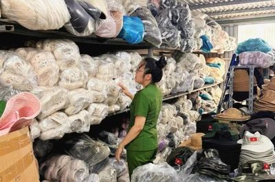 Đà Nẵng phát hiện, tạm giữ 700 đôi sandal có dấu hiệu xâm phạm quyền sở hữu trí tuệ