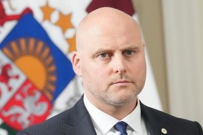 Điện mừng Lãnh đạo Latvia
