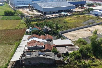 Những mái nhà chờ... sập giữa vùng quy hoạch treo cạnh khu công nghiệp