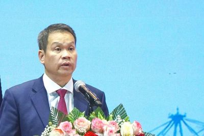 Chủ tịch Đà Nẵng: Không để phát sinh thêm thủ tục gây khó cho người dân và doanh nghiệp