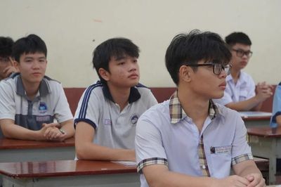 Vì sao TPHCM không công bố điểm chuẩn cùng lúc với điểm thi lớp 10?