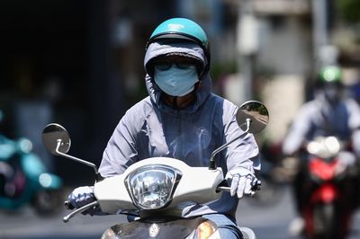 Dự báo thời tiết 20/6/2026: Hà Nội nắng nóng 37 độ, vùng núi miền Bắc vẫn mưa giông