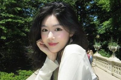 Lọ Lem rạng rỡ tại Mỹ giữa nghi vấn dự lễ tốt nghiệp bạn trai thiếu gia