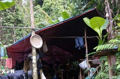 Lập 3 tổ chốt chặn 24/24 giờ ngăn chặn khai thác vàng trái phép tại khe Huồi Lúc