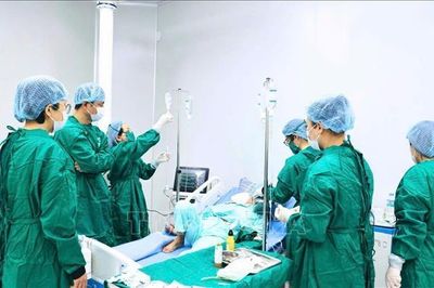 Bệnh viện Đa khoa Vĩnh Phúc thực hiện thành công ca ghép tế bào gốc tạo máu đầu tiên
