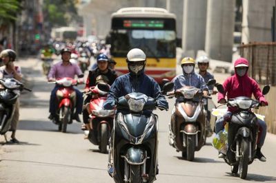Đợt nắng nóng gay gắt sắp tới ở miền Bắc có gì bất thường?