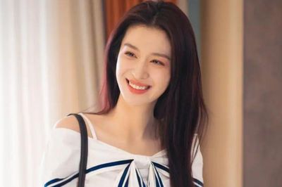 Diễn xuất của Đàn Kiện Thứ và Vương Sở Nhiên trong Tình Yêu Có Pháo Hoa