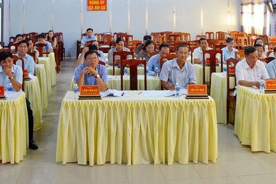 Thông qua đề án sắp xếp ấp, trường học và quy hoạch chung xã An Cư