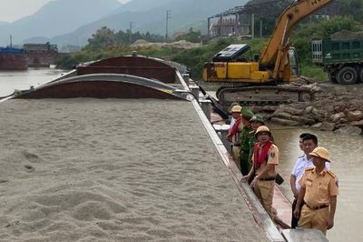 Bắc Ninh: Xử phạt gần 300 triệu đồng đối với 14 trường hợp vi phạm bến thủy nội địa