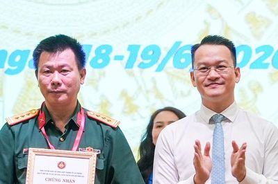 Thượng tá Hồ Minh Dũng đoạt giải Nhất hội thi Báo cáo viên, tuyên truyền viên giỏi thành phố