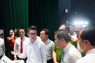 Đà Nẵng ra mắt 11 Trạm dịch vụ công số đầu tiên tại miền Trung
