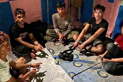 Bắt quả tang 5 đối tượng 'đập đá' lúc sáng sớm