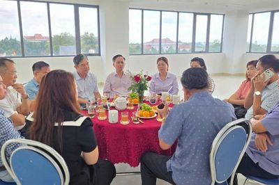 Phường Pleiku tổ chức chương trình 'Cà phê với doanh nghiệp'
