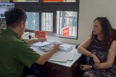 Nhiều người nổi tiếng sập bẫy hợp đồng kỳ nghỉ