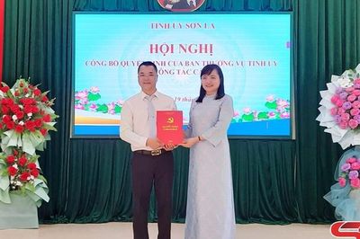 Hội nghị công bố quyết định của Ban Thường vụ Tỉnh ủy về công tác cán bộ