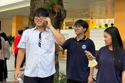 Bộ GD&ĐT công bố đáp án chính thức các môn thi tốt nghiệp THPT 2026