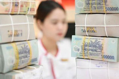 Thu ngân sách đạt hơn 1,42 triệu tỷ đồng, hoàn thành 56,4% dự toán năm