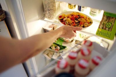 Mùa hè tránh tích trữ 8 loại thực phẩm để an toàn sức khỏe