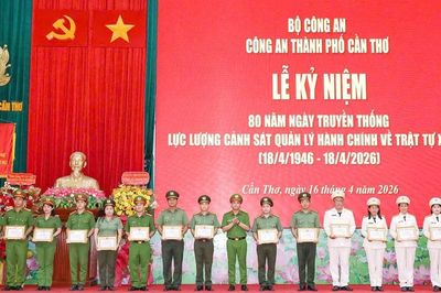 Dấu ấn Cảnh sát Quản lý hành chính sau một năm vận hành mô hình mới tại Cần Thơ