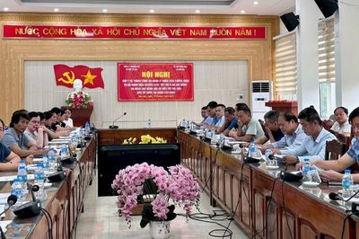 Hội nghị góp ý hệ thống công cụ quản lý nhãn hiệu chứng nhận và bộ nhận diện thương hiệu 'Hà Thủ ô đỏ Cao Bằng'