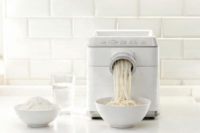 7 vật dụng nhà bếp nhiều người mua nhưng ít dùng