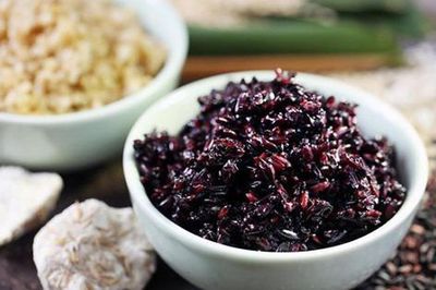 5 nhóm người nên hạn chế ăn cơm rượu nếp