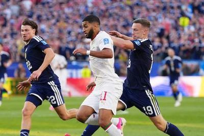 Ma-rốc chơi áp đảo trước Scotland, nắm quyền kiểm soát bảng C