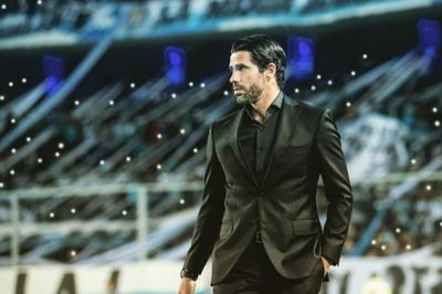 Cựu sao Real Madrid nhập viện khẩn cấp