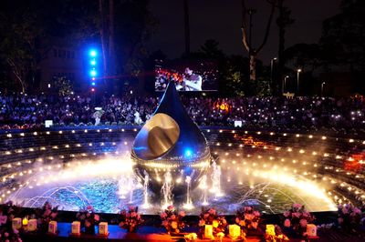 Đài tưởng niệm nạn nhân Covid-19 ở TP.HCM rực sáng đêm tri ân xúc động