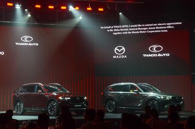 Mazda CX-60 chốt giá 1,699 tỷ đồng, Mazda CX-90 cao nhất 2,299 tỷ đồng