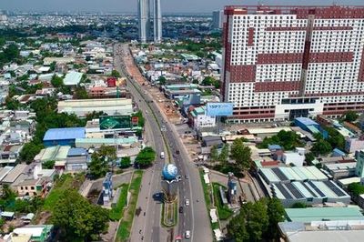 Toàn cảnh Quốc lộ 13 sau gần 4 năm mở rộng lên 8 làn xe