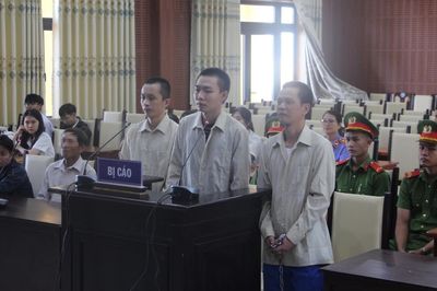 Xét xử lưu động 4 bị cáo liên quan đến chất ma túy